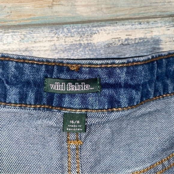 NWT Wild Fable High Rise Rolled Cuff Shorts - Picture 6 of 7